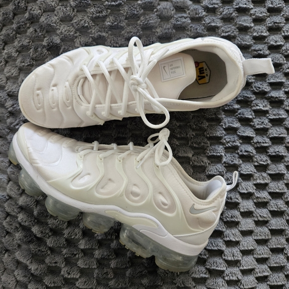 Nike White Air VaporMax Plus Sneakers